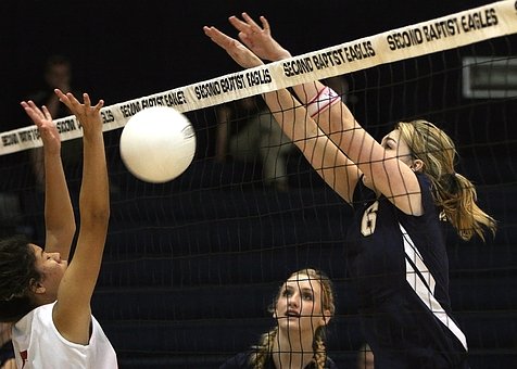 Pipeline volleyball